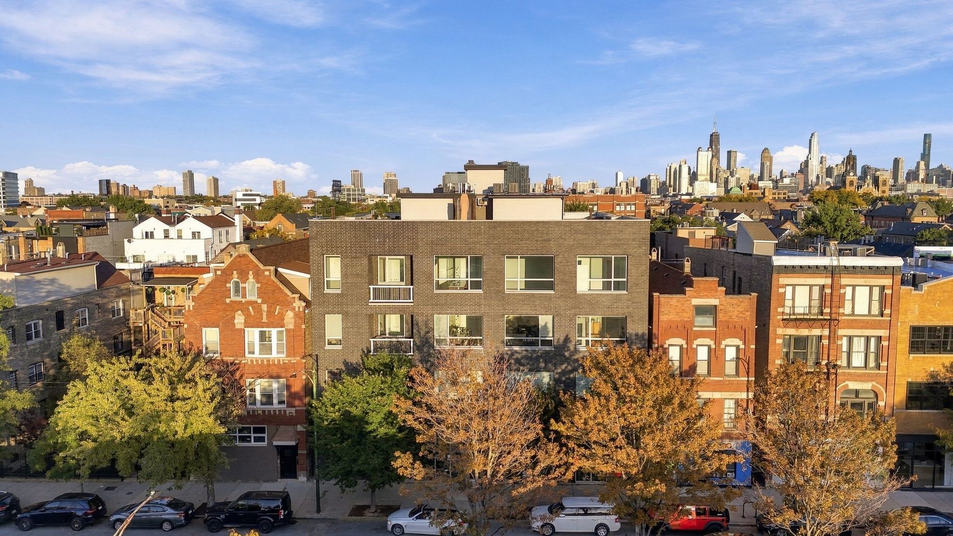 1433 N Ashland Avenue Unit 4W — photo