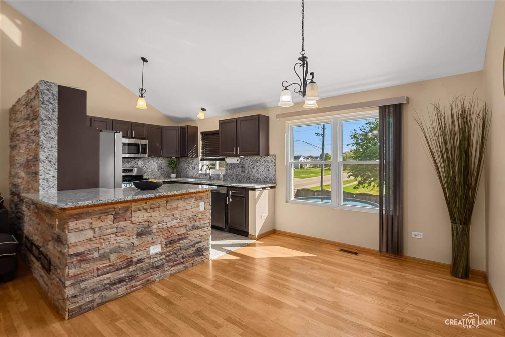 1114 Edgerton Drive, Joliet, IL 60435 | Realty.com