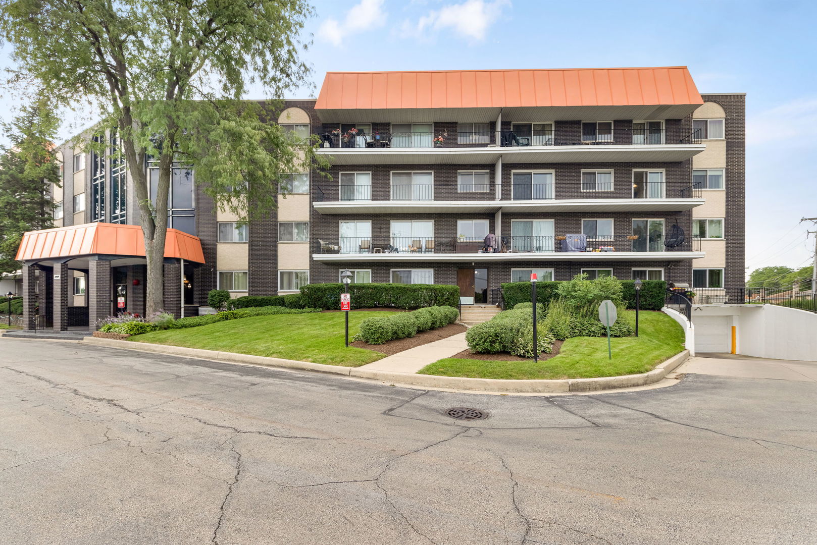 4949 Golf Road 310 — photo