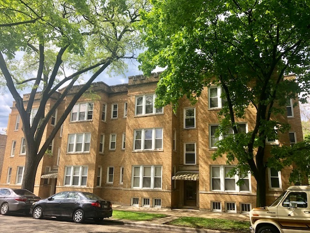 2540 W Thorndale Avenue 1 — photo