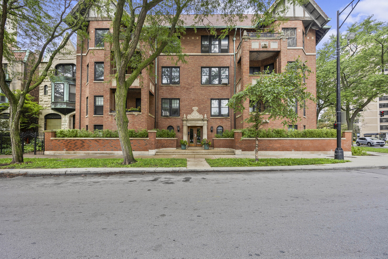 5100 S Hyde Park Boulevard 2D — photo