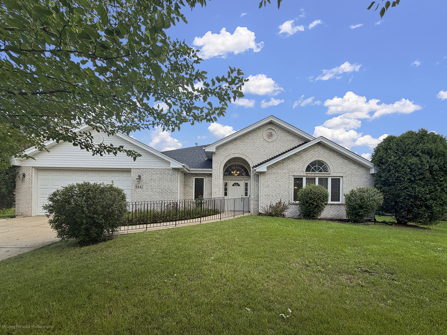 9441 Witham Lane — photo