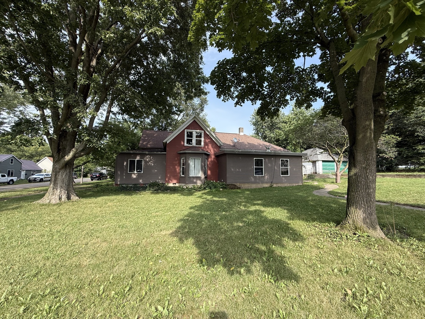 1012 Richard Street — photo