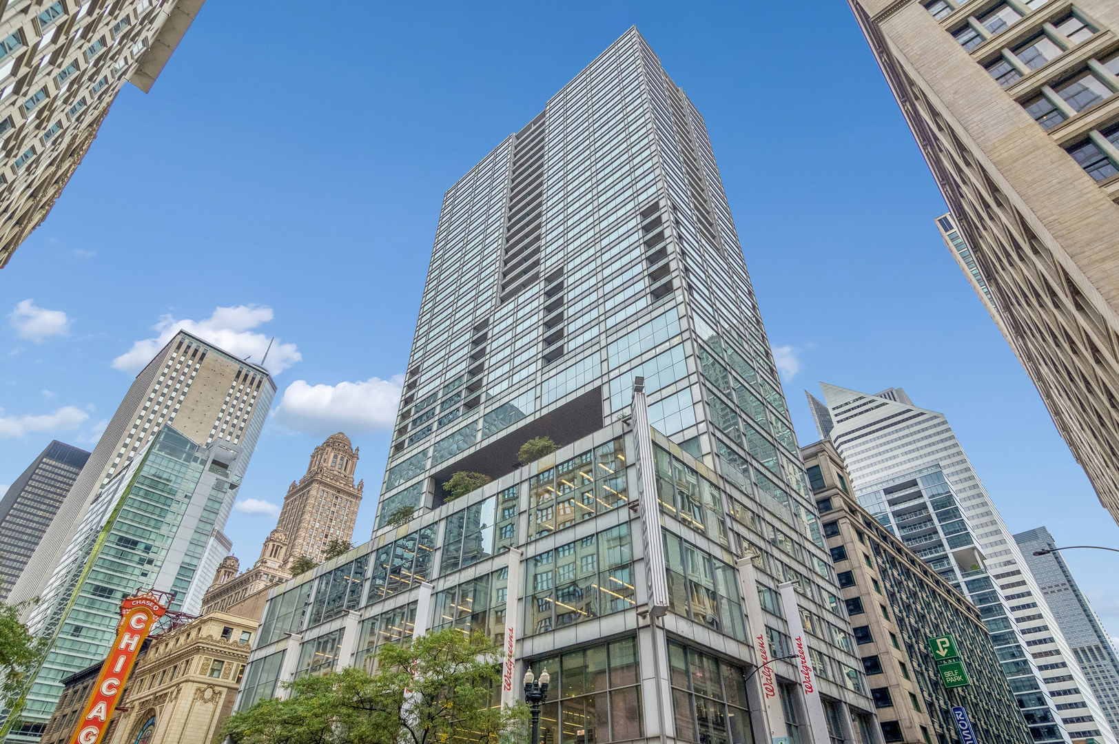 8 E Randolph Street Unit 1207 — photo