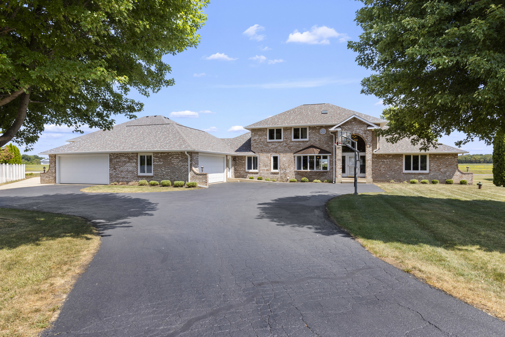 2601 Cessna Circle — photo