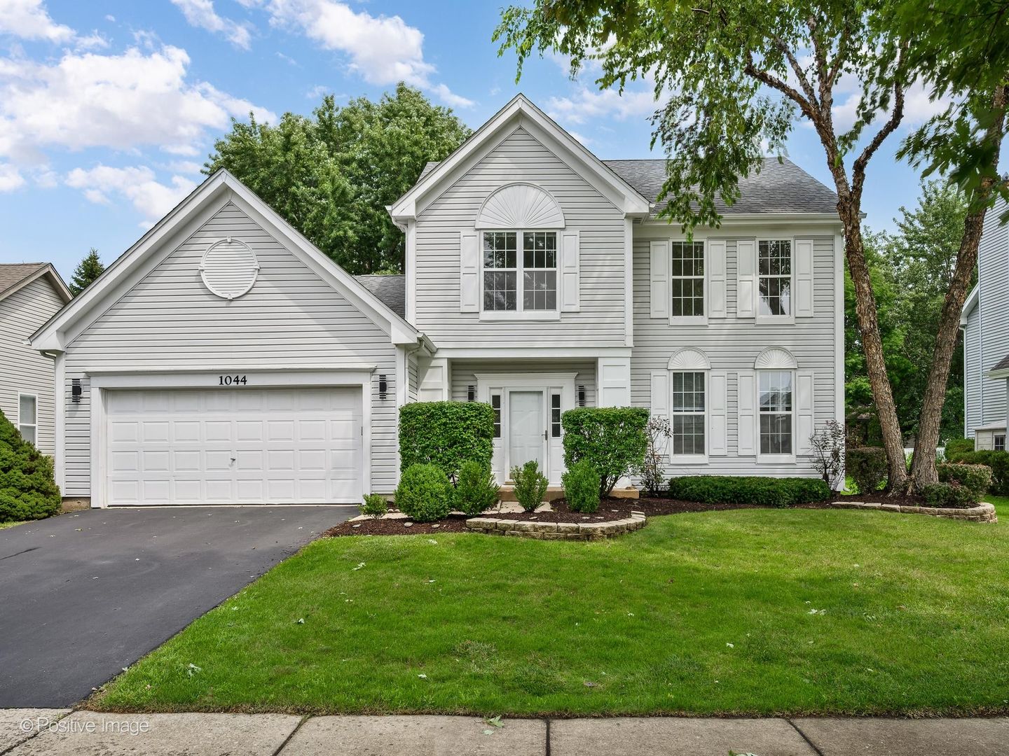 1044 Teasel Lane — photo