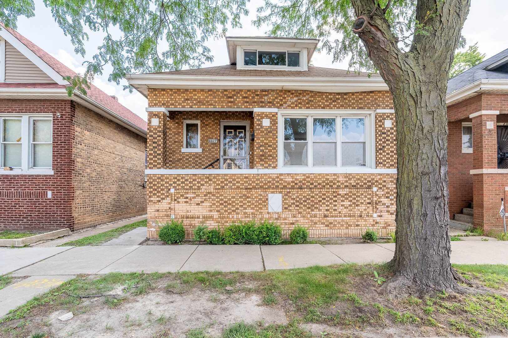 8827 S Halsted Street — photo
