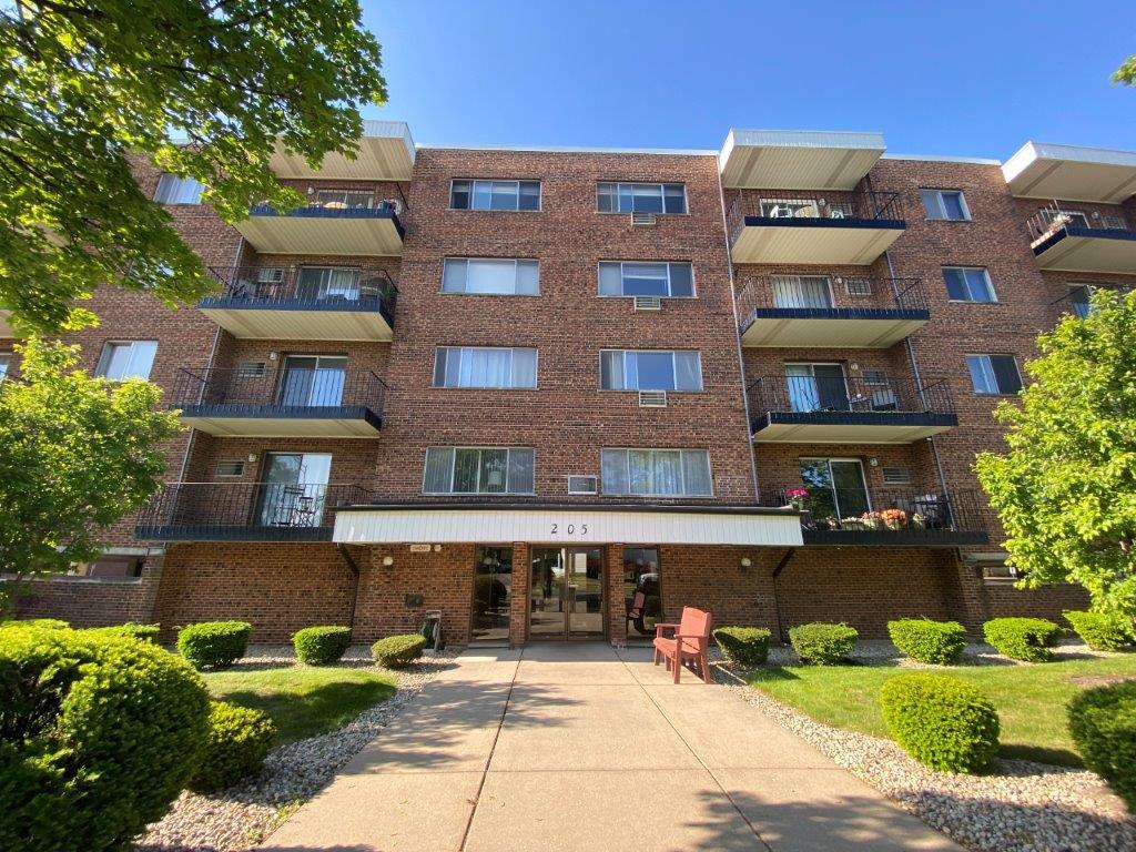 205 W Miner Street Unit 407 — photo