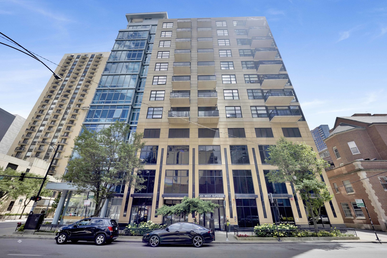 101 W Superior Street 1202 — photo