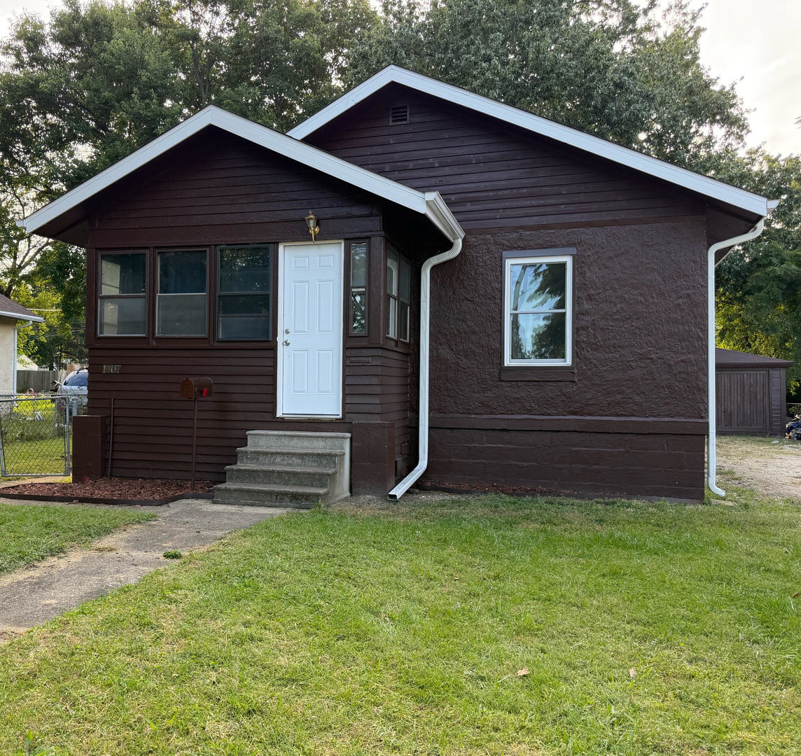 1407 N Hickory Street — photo