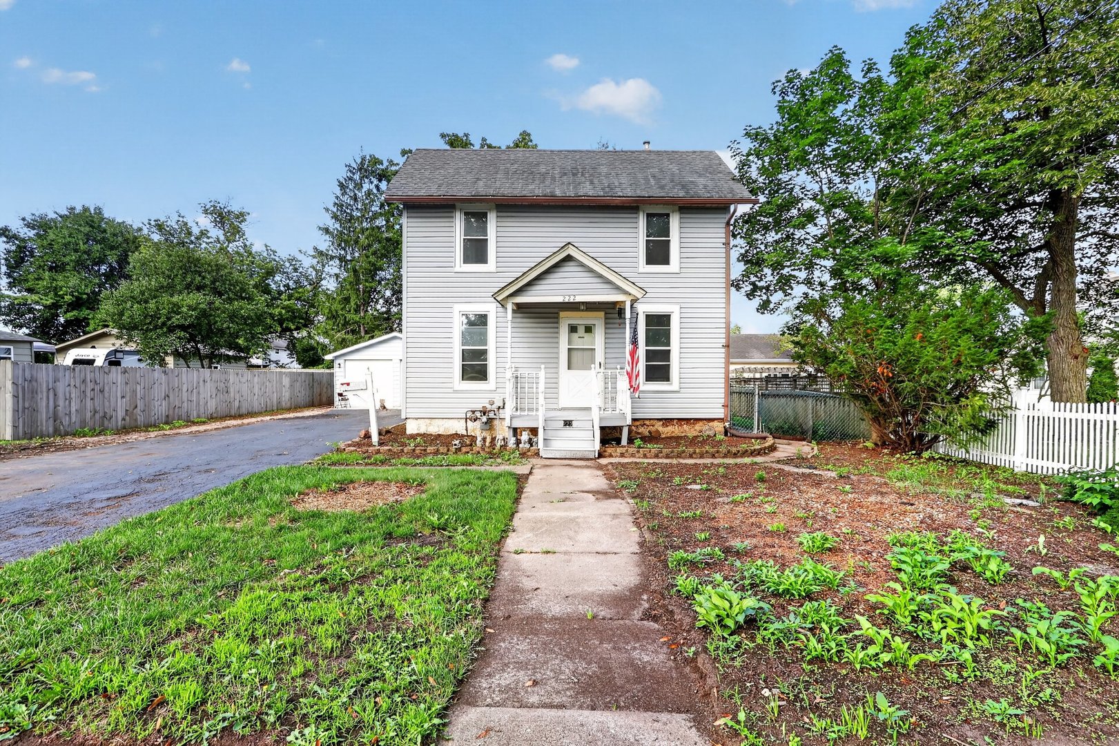 222 N Taylor Street — photo