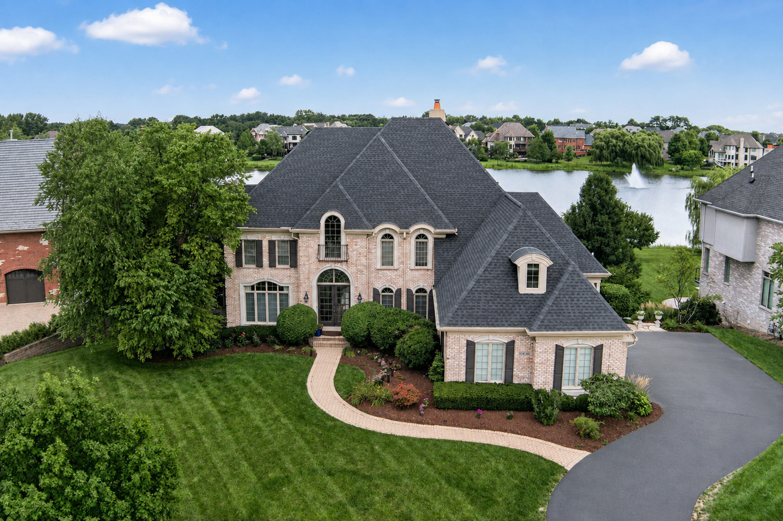 39W748 Goldenrod Drive — photo