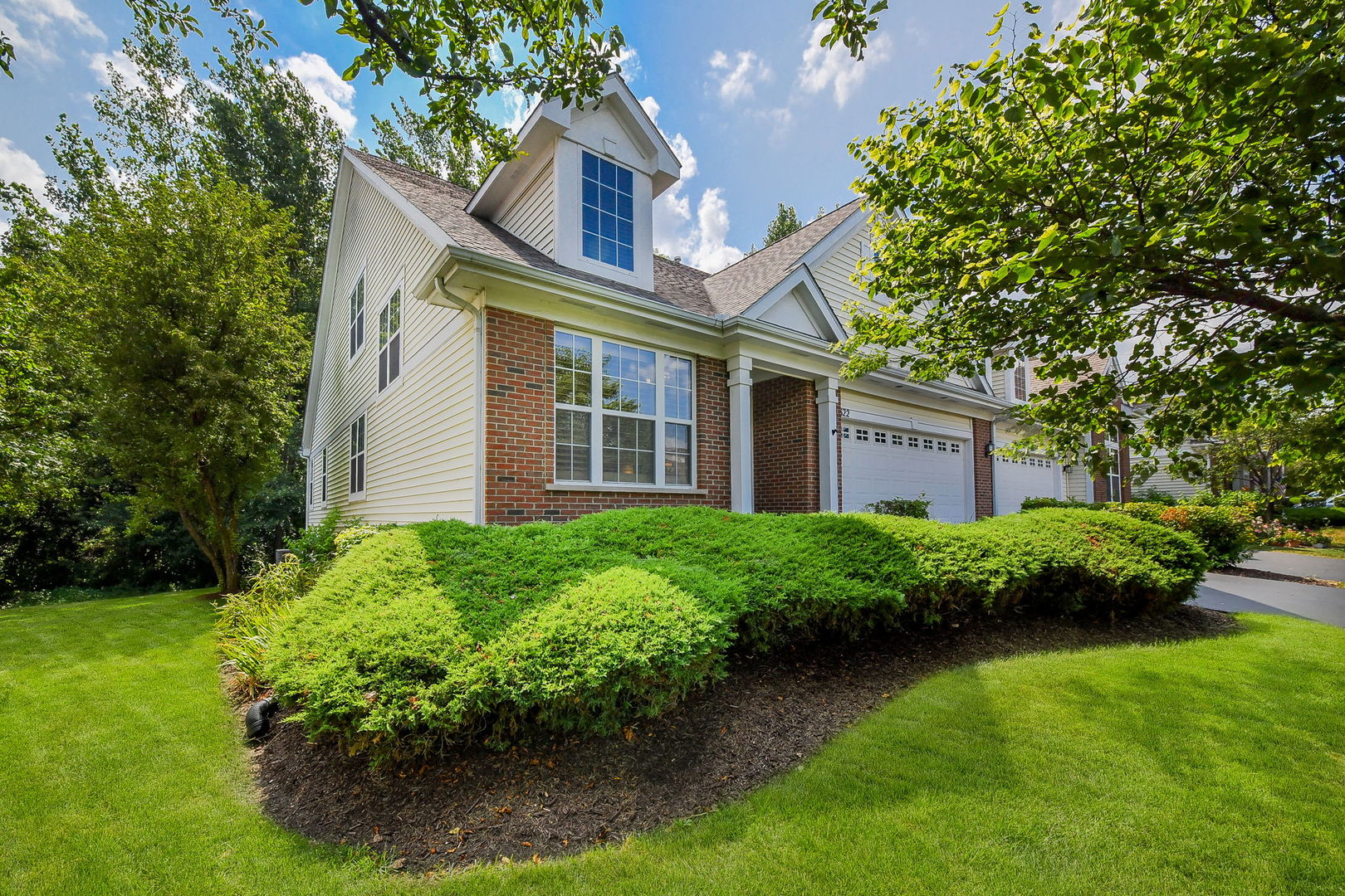 322 Quarry Ridge Circle, Sugar Grove, IL 60554