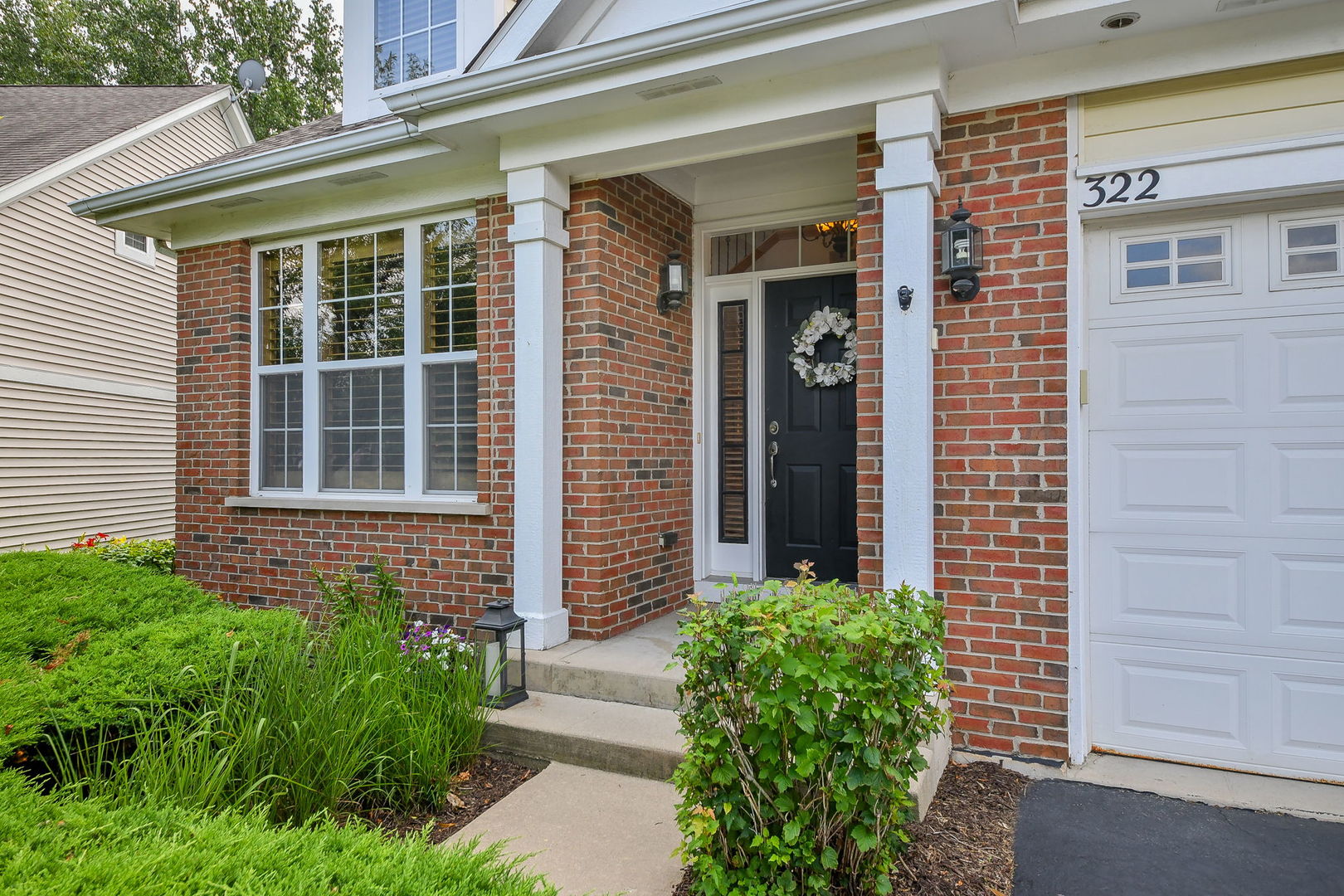 322 Quarry Ridge Circle, Sugar Grove, IL 60554 — photo 2