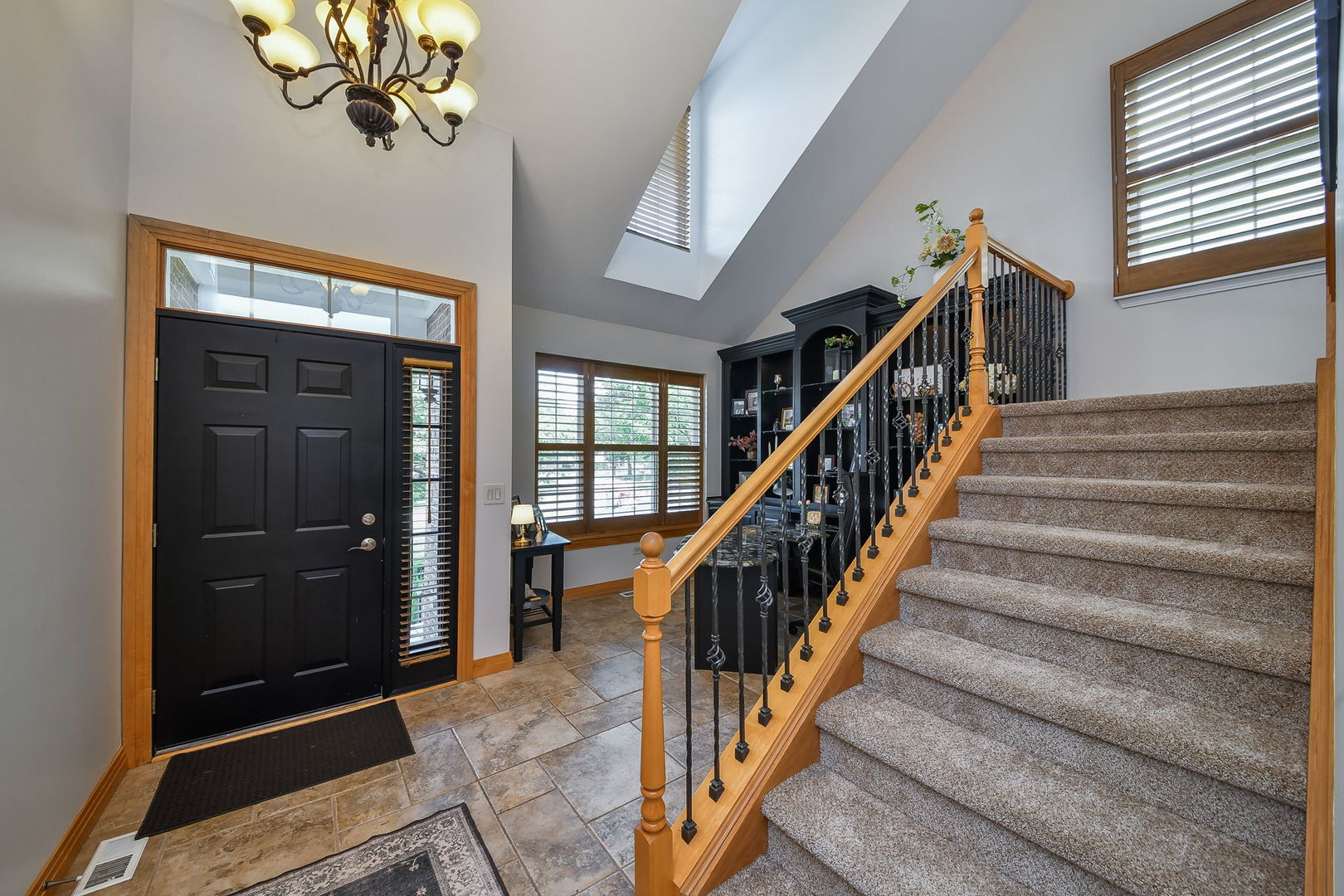 322 Quarry Ridge Circle, Sugar Grove, IL 60554 — photo 3