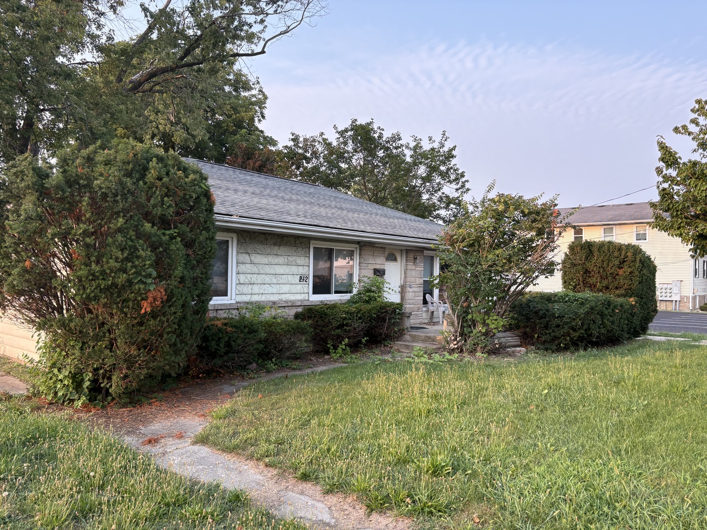 212 W Locust Street — photo