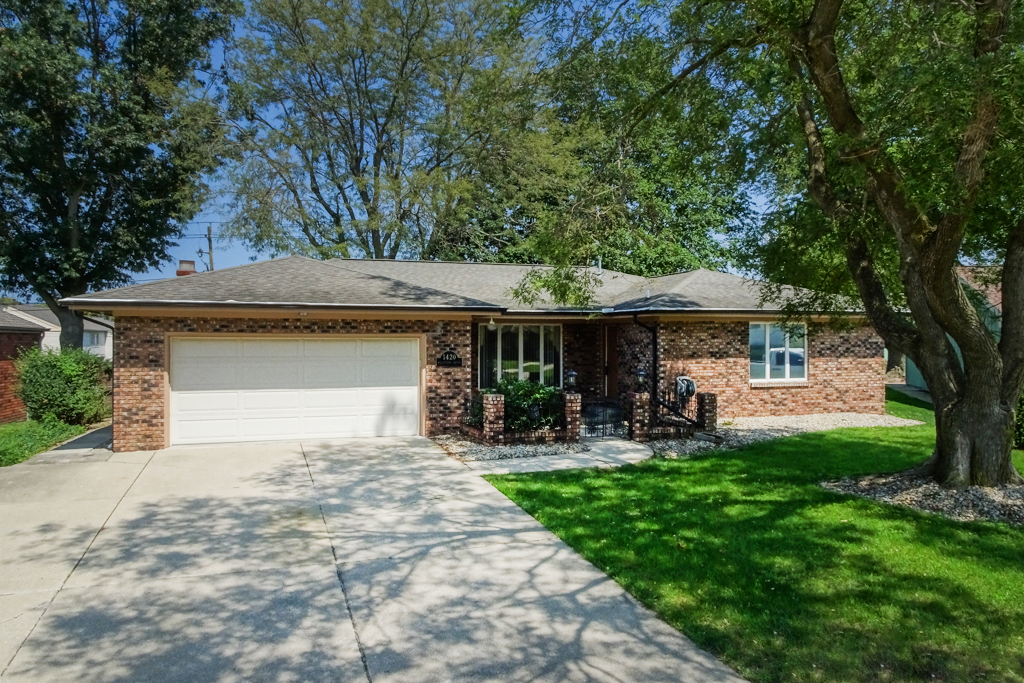 1420 Westview Drive — photo