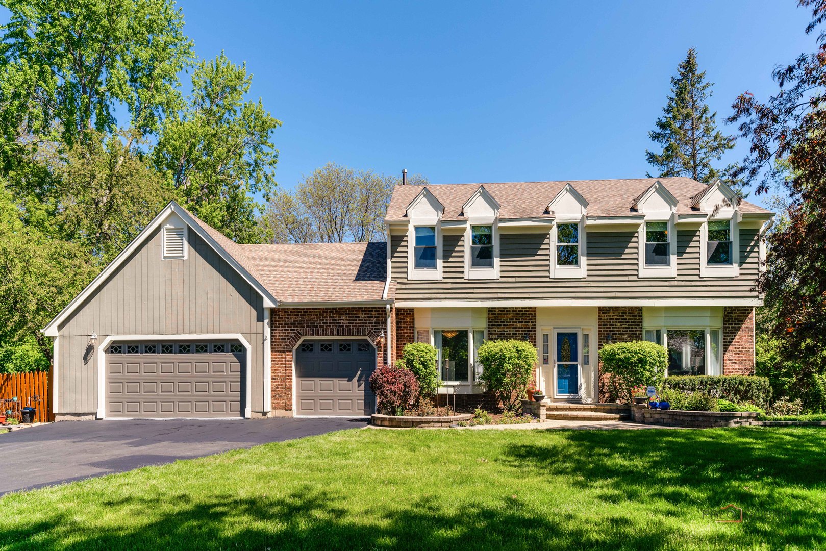 5544 Oak Grove Drive — photo