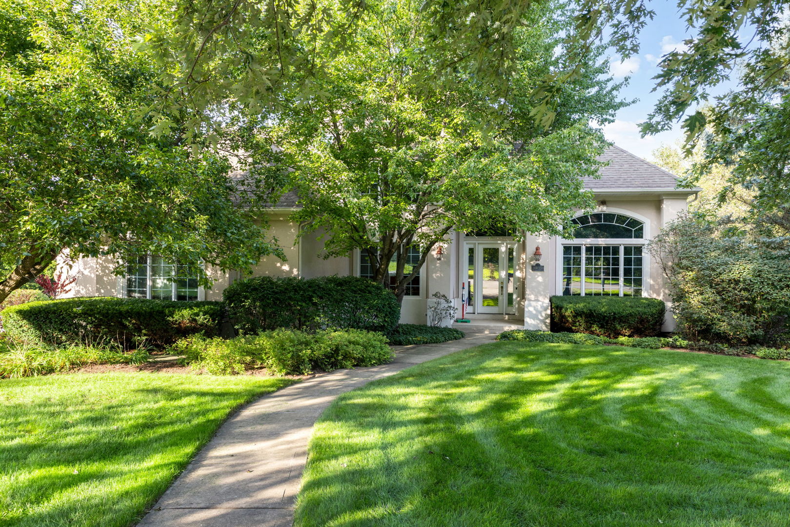 38W590 Barb Hill Drive — photo