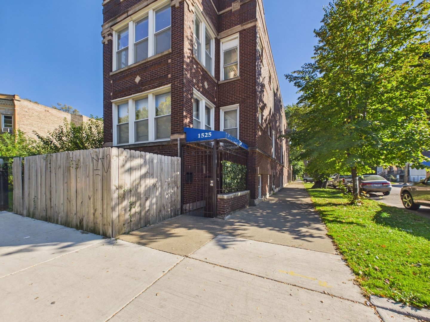 1525 W Garfield Boulevard Unit 2 — photo