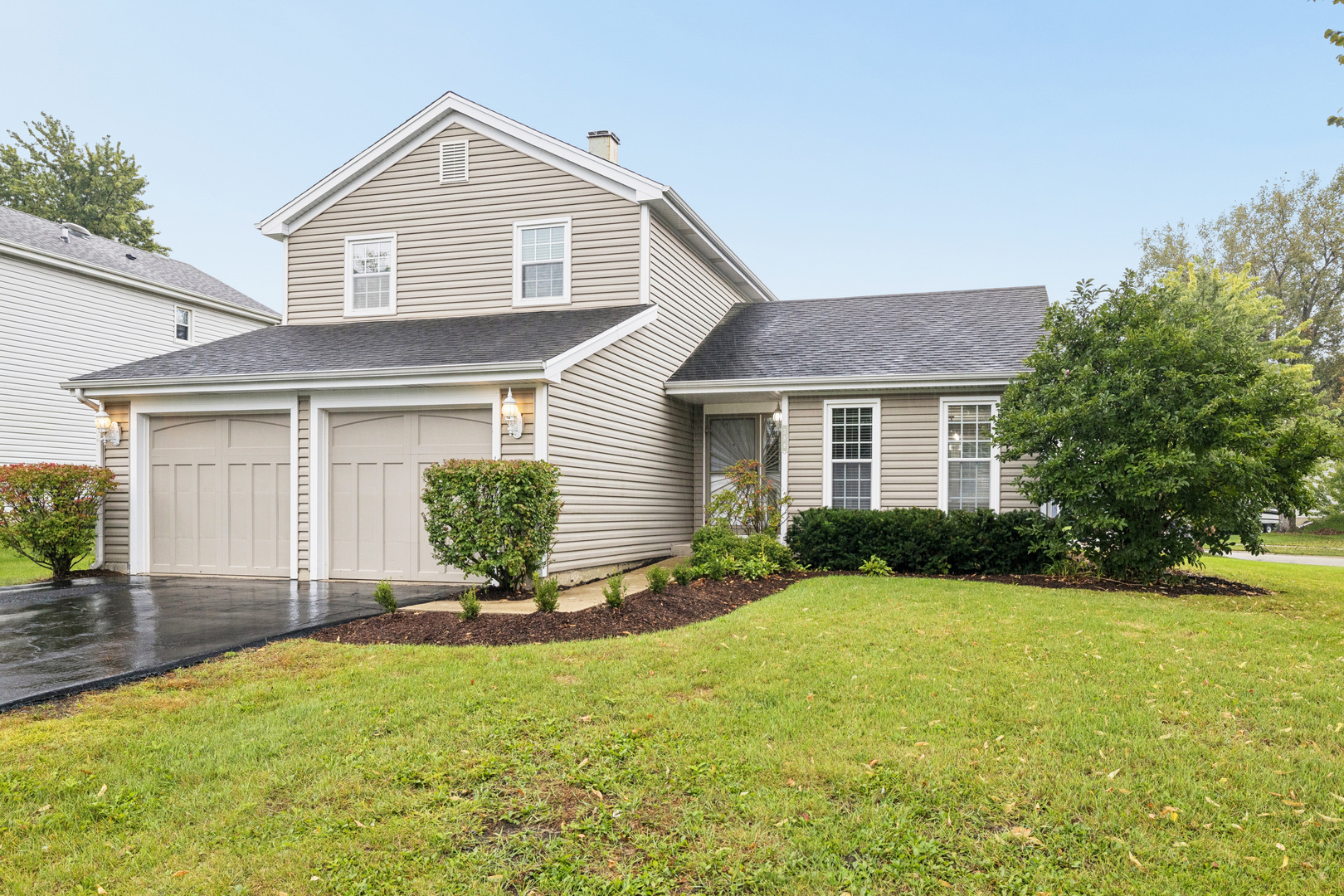 388 Woodhollow Lane — photo