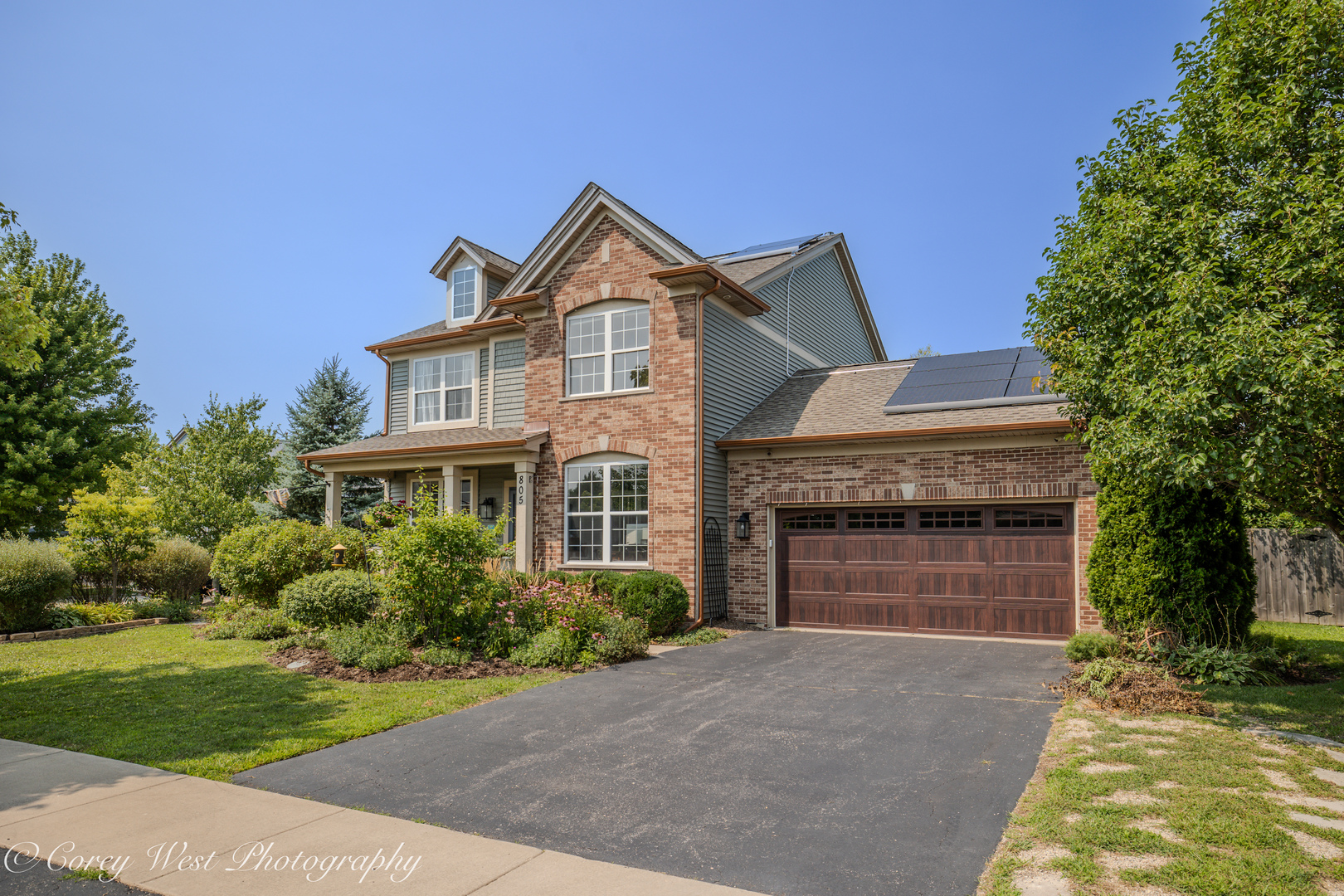 805 Alden Drive — photo