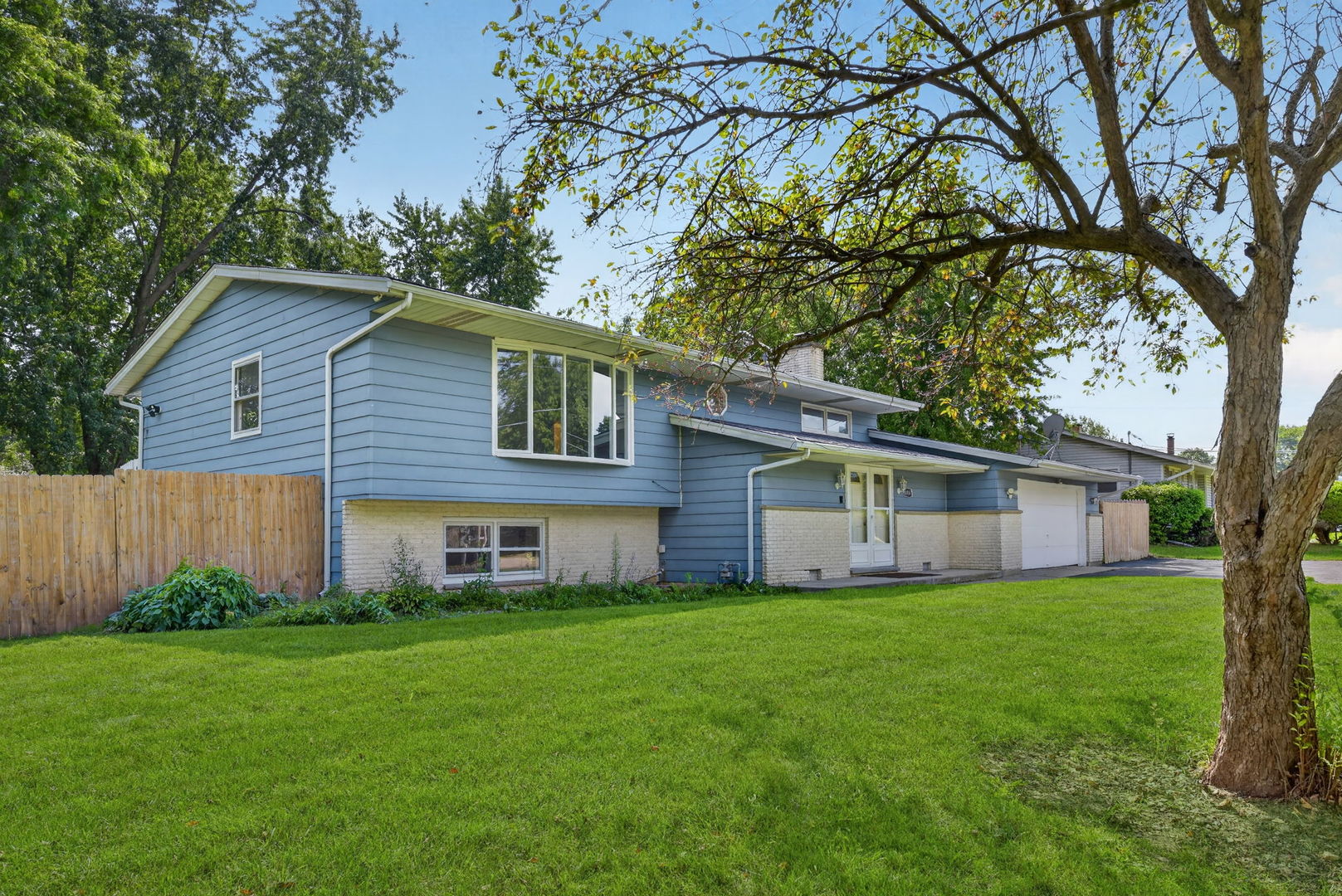 10467 W Chaplin Avenue — photo