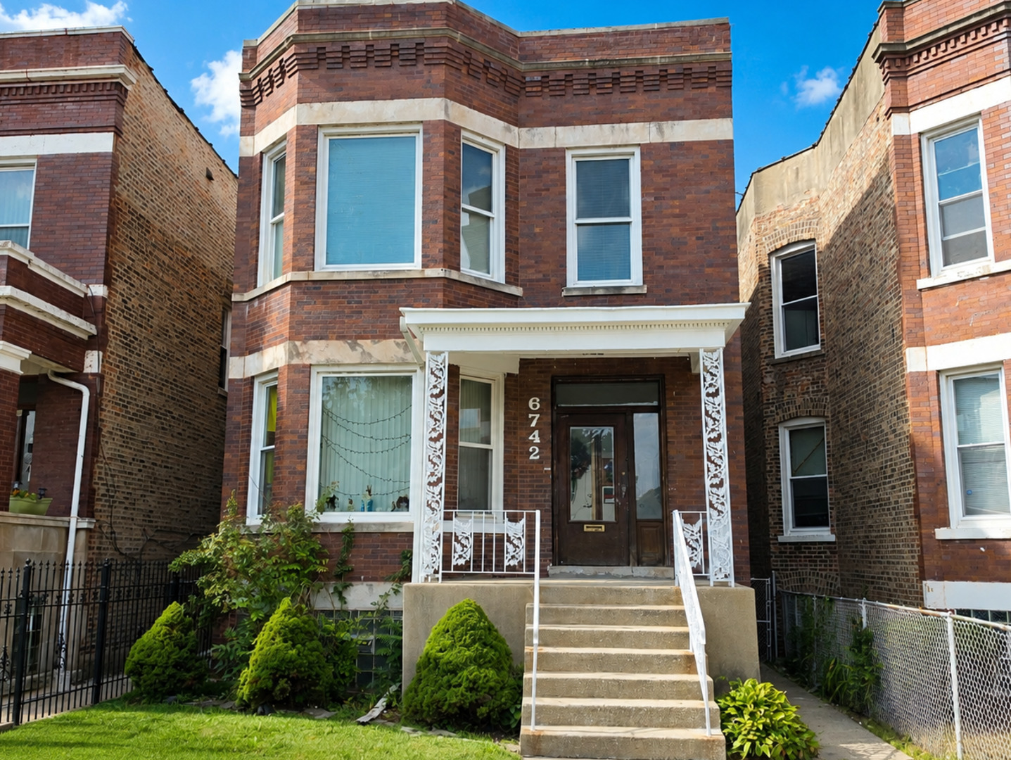 6742 S Morgan Street — photo