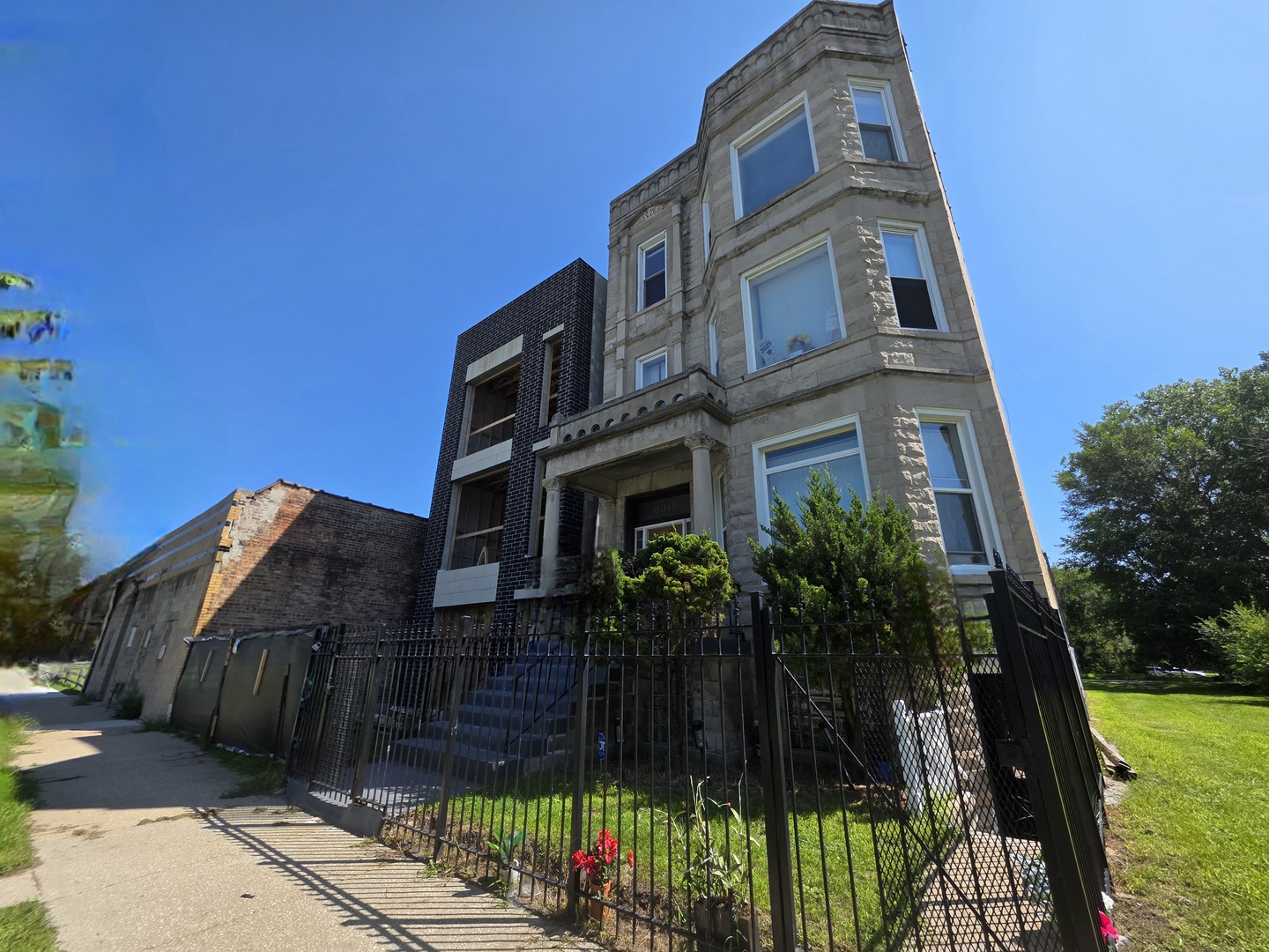 5319 S Indiana Avenue 3 — photo