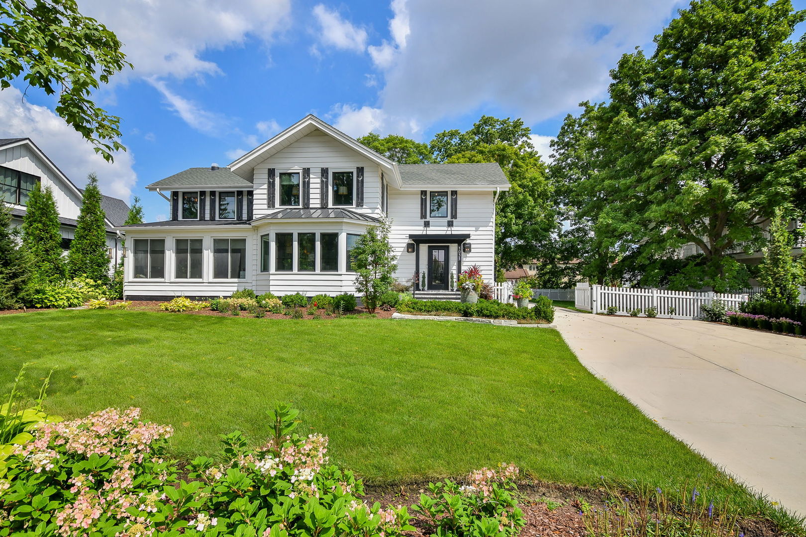 1031 E Bauer Road, Naperville, IL 60563 — photo 2