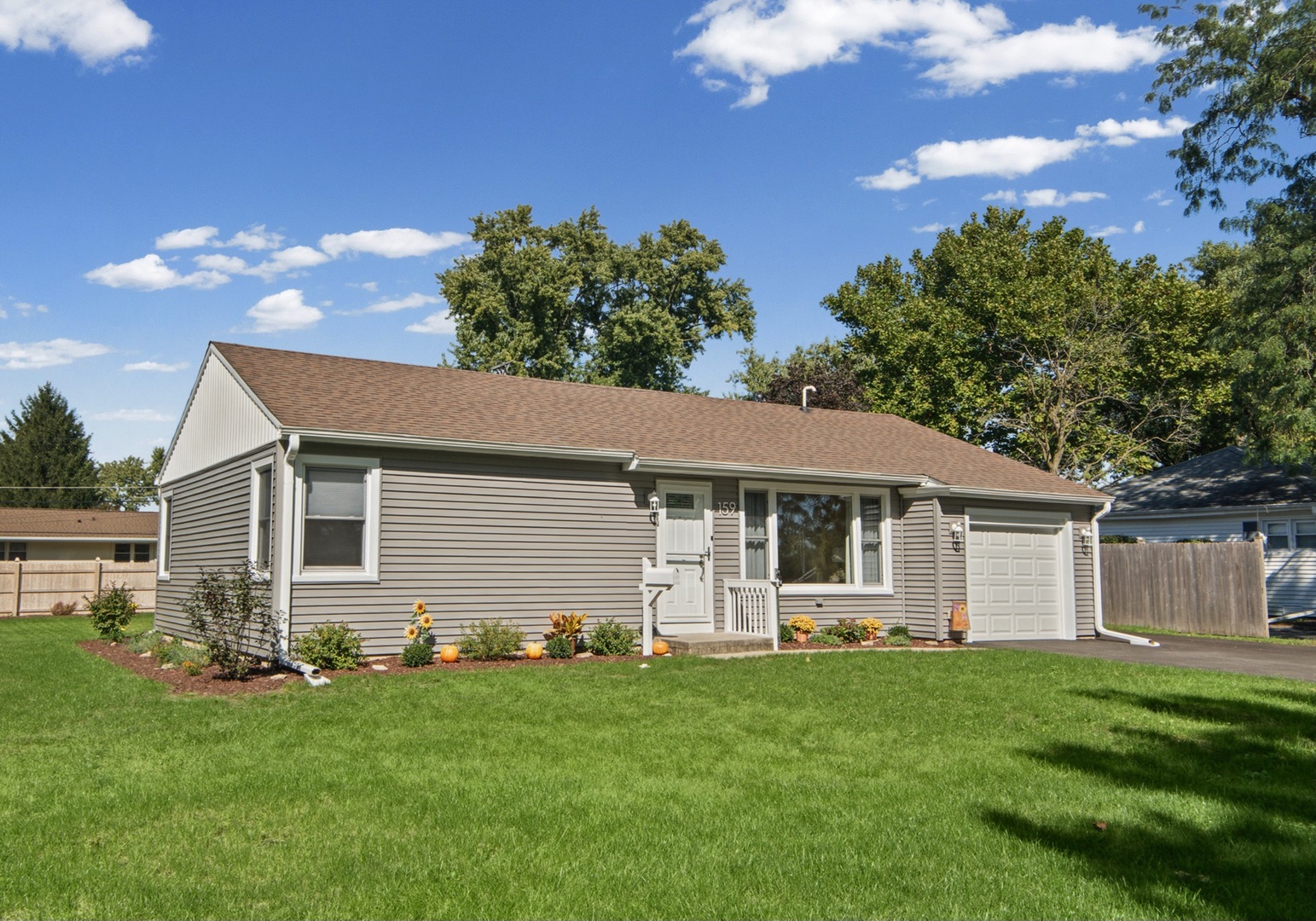 159 Oakview Drive — photo