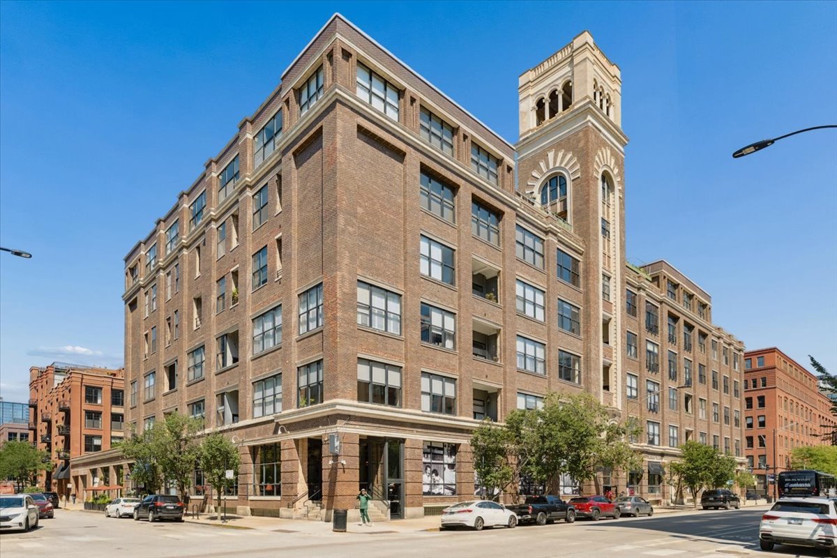 1000 W Washington Boulevard 216 — photo