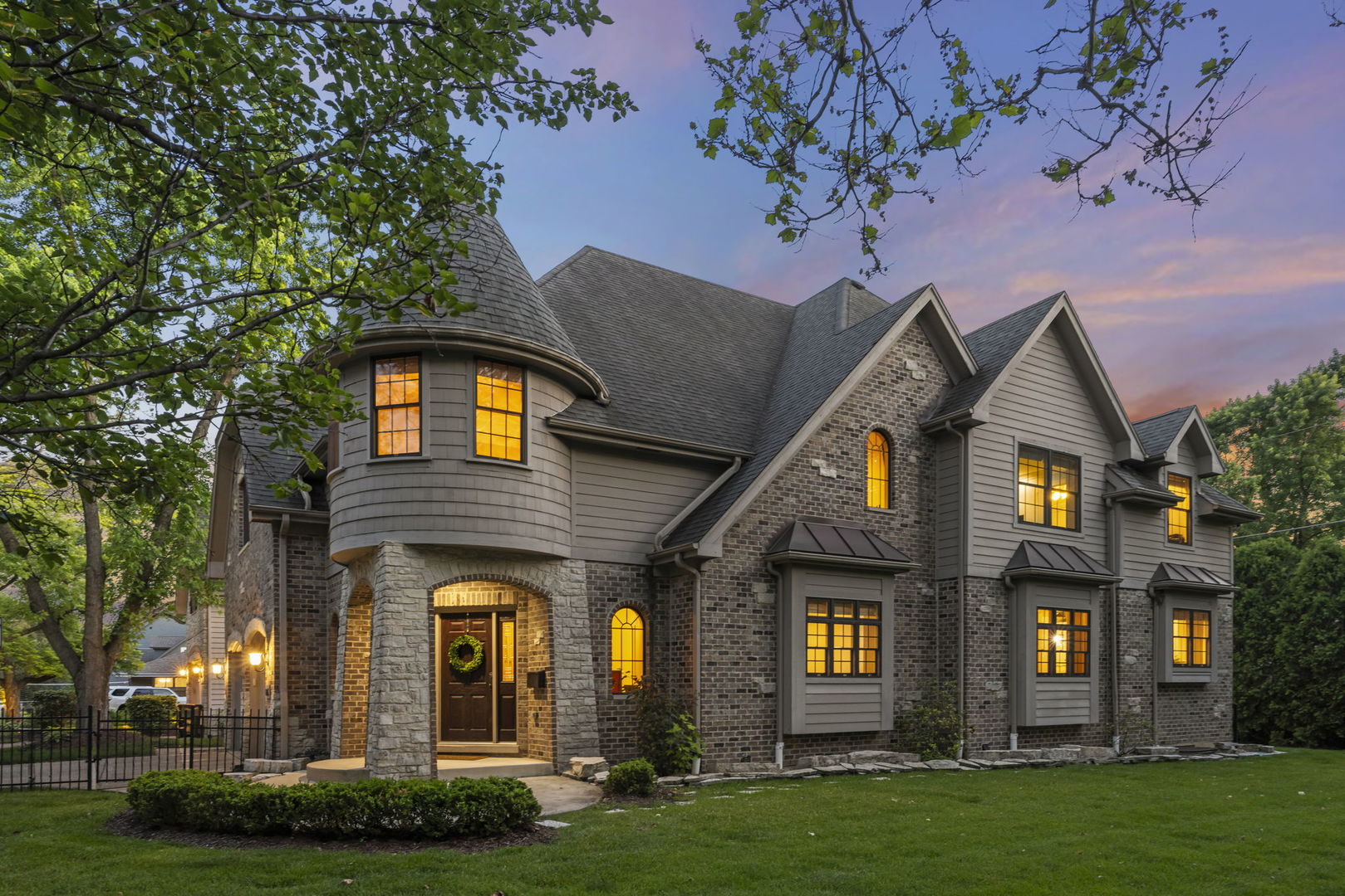 605 Thornwood Drive — photo