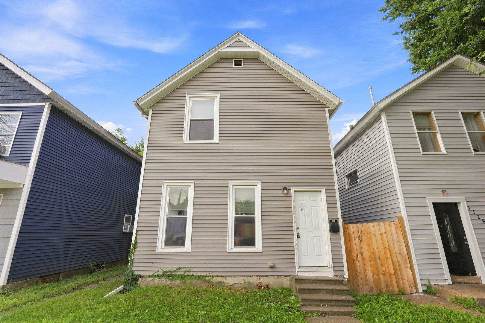 1427 W 4th Street — photo