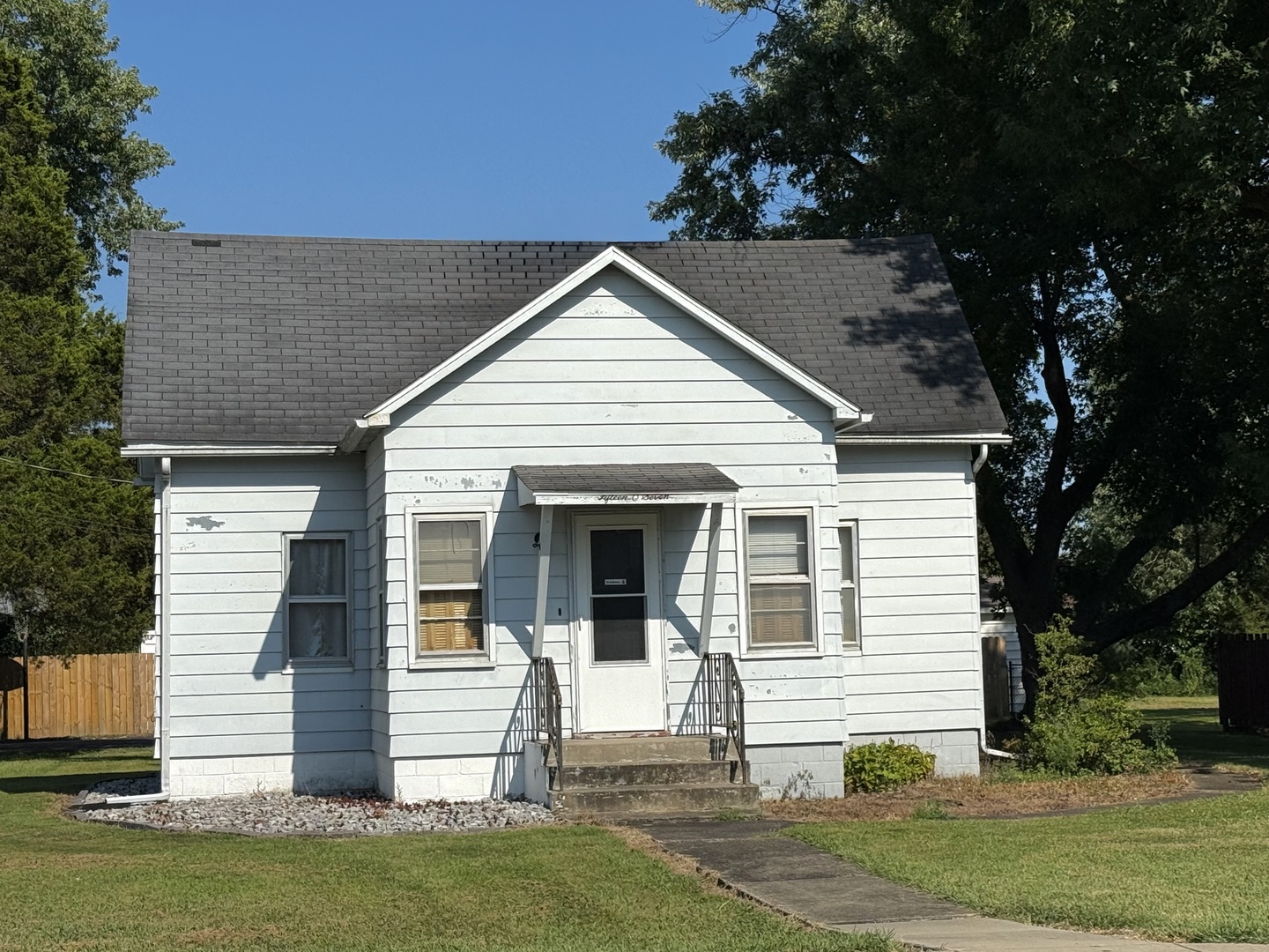 1507 N Russell Street — photo