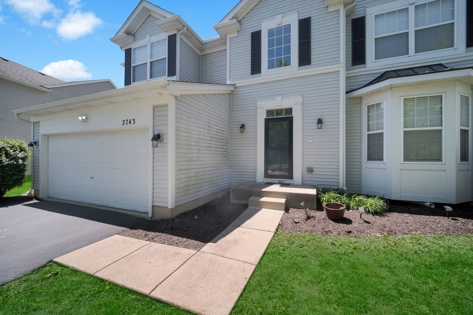 2743 Rourke Drive, Aurora, IL 60503 — photo 2