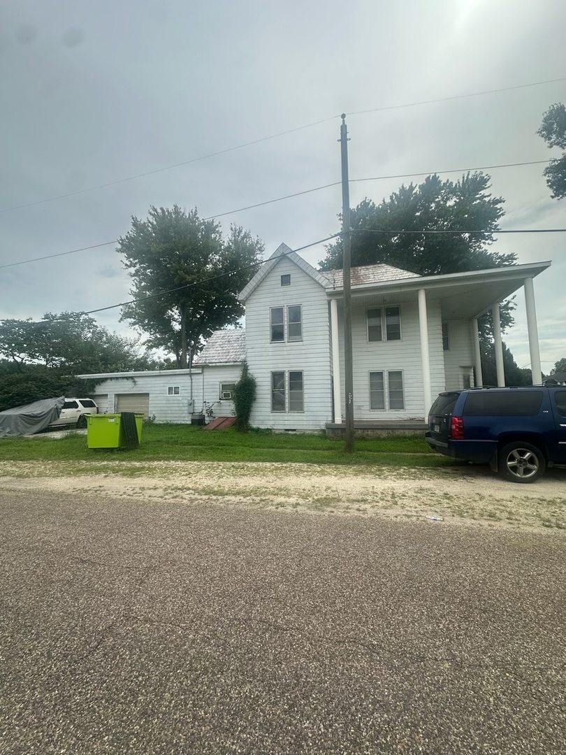 401 S Main Street — photo