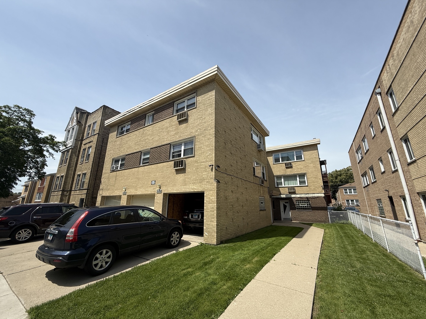 8030 Knox Avenue 2E — photo