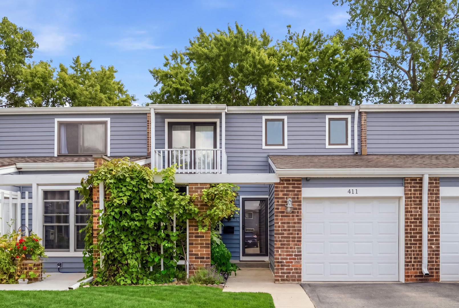 411 Hickory Drive 411 — photo