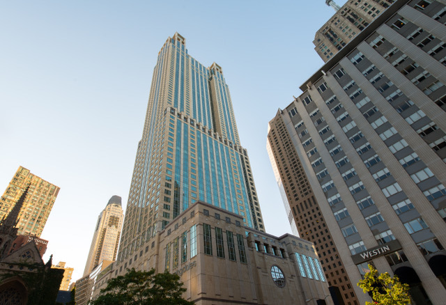 132 E Delaware Place 6206 — photo