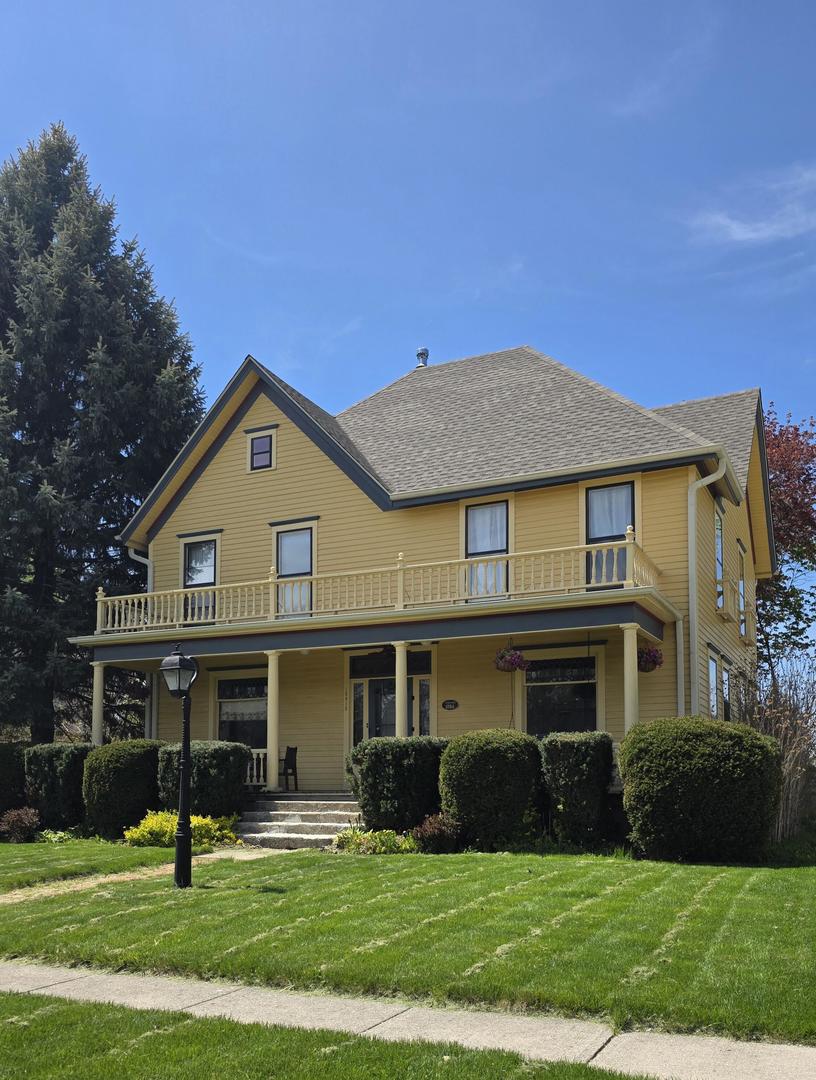 10815 N Woodstock Street — photo