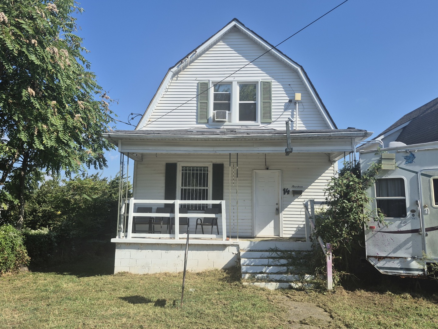 14 E Logan Street — photo