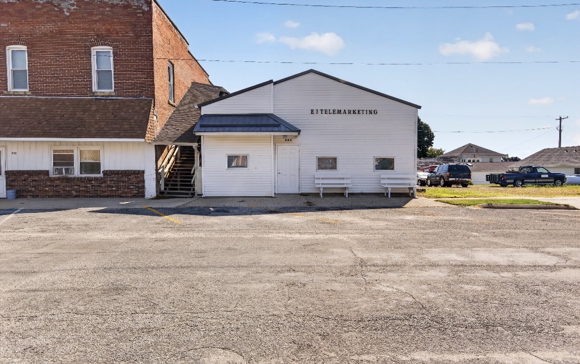 406 Main Street — photo