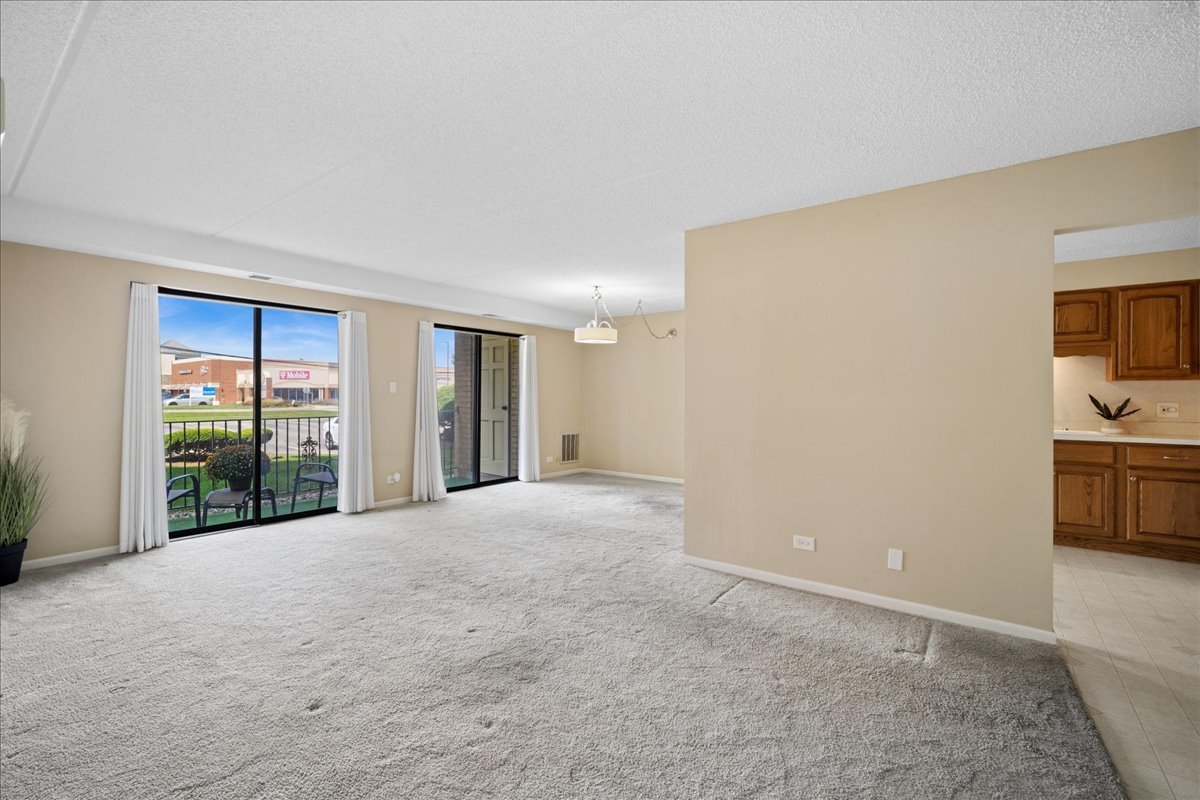 130 E Grand Avenue 108 — photo