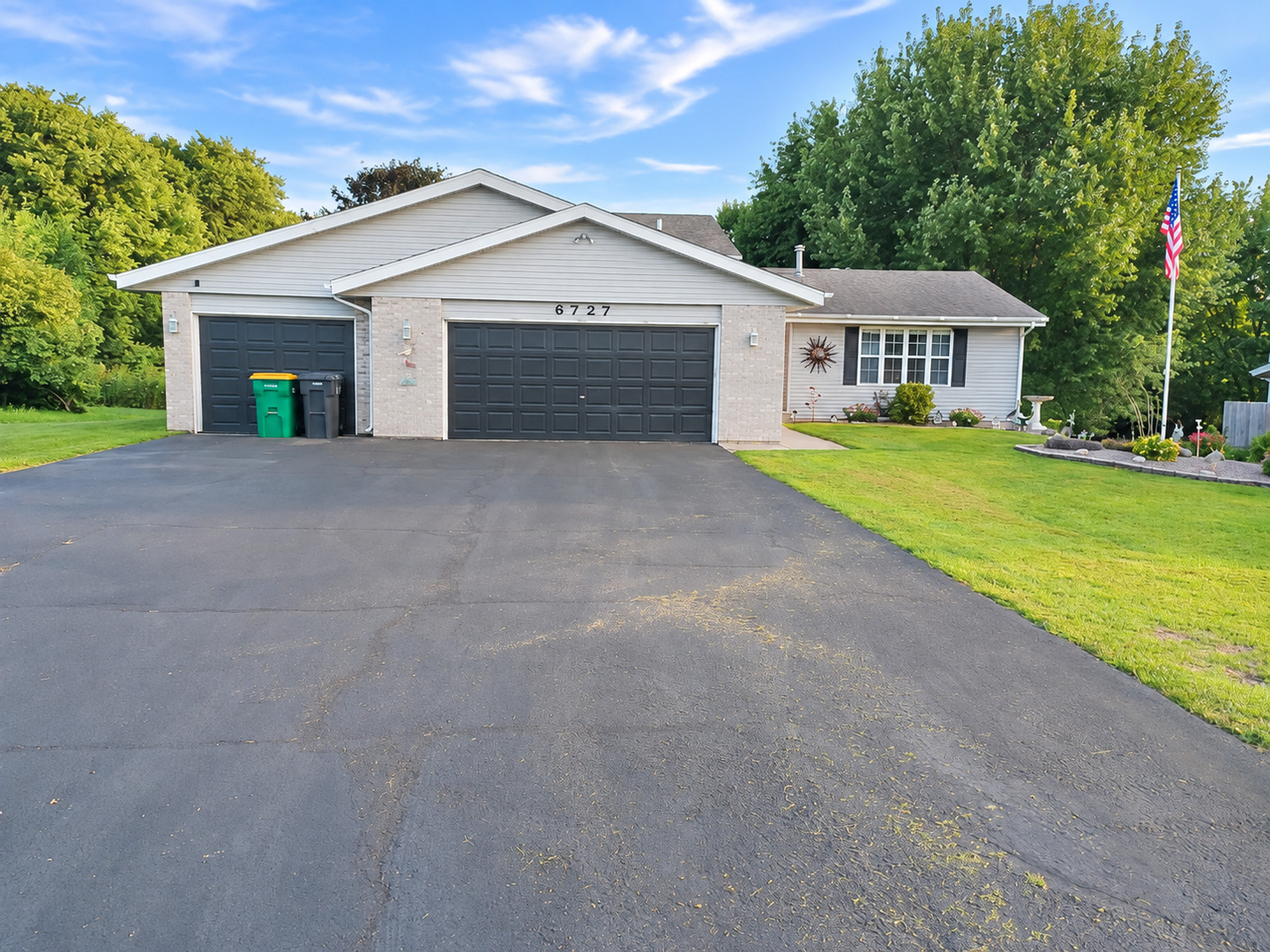 6727 Sawmill Drive — photo