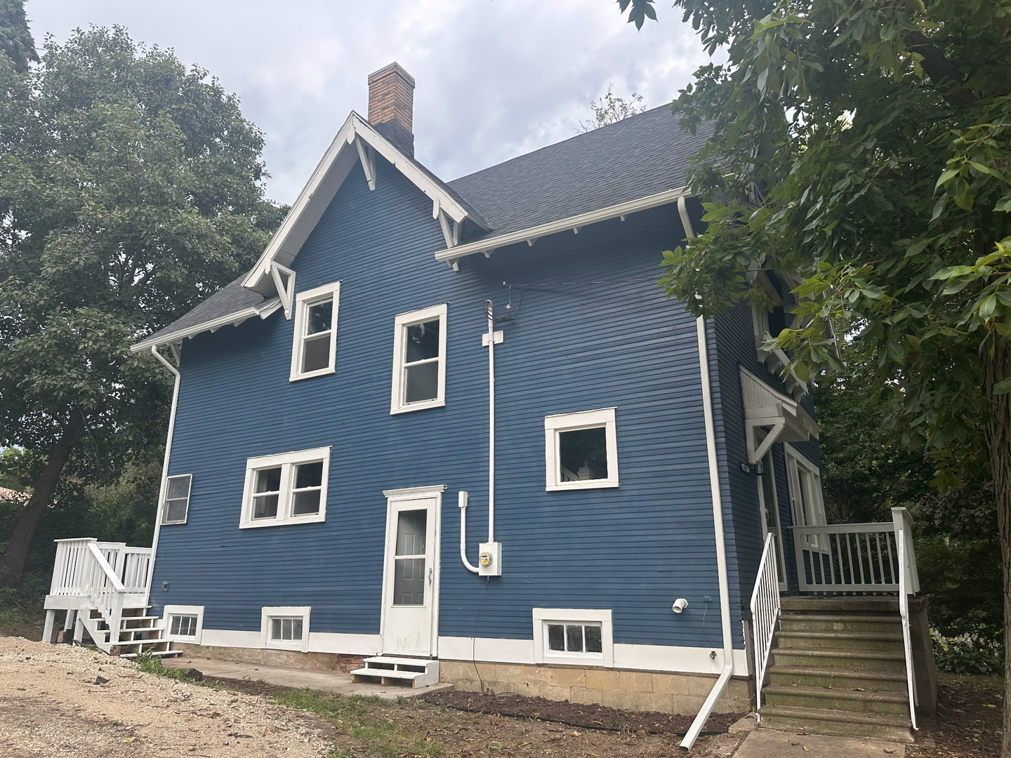 429 W Main Street — photo