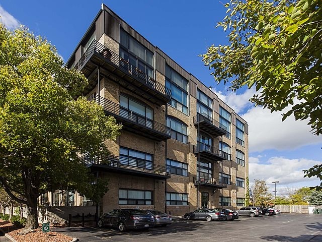 2614 N Clybourn Avenue 401 — photo