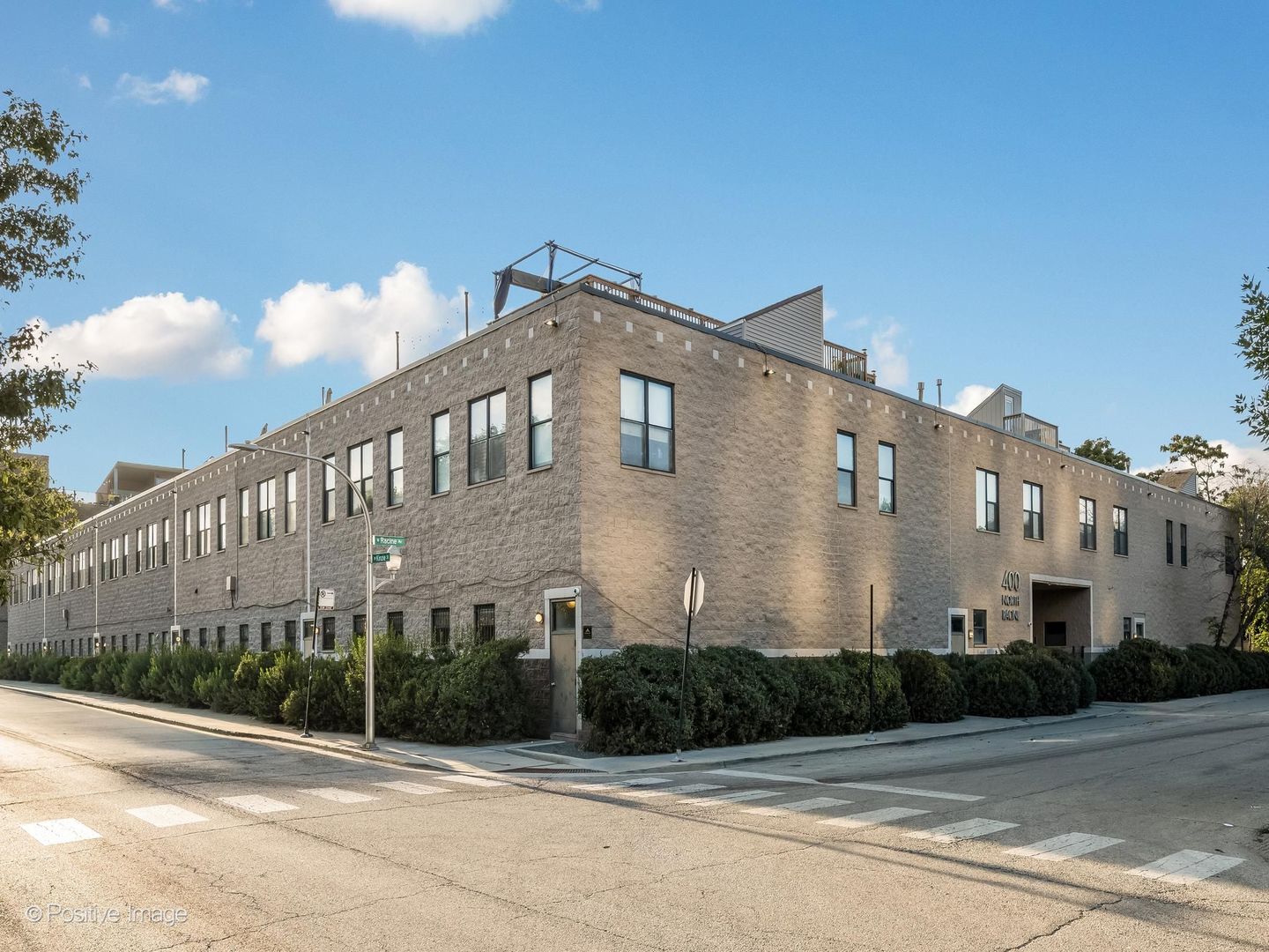 400 N Racine Avenue 105 — photo