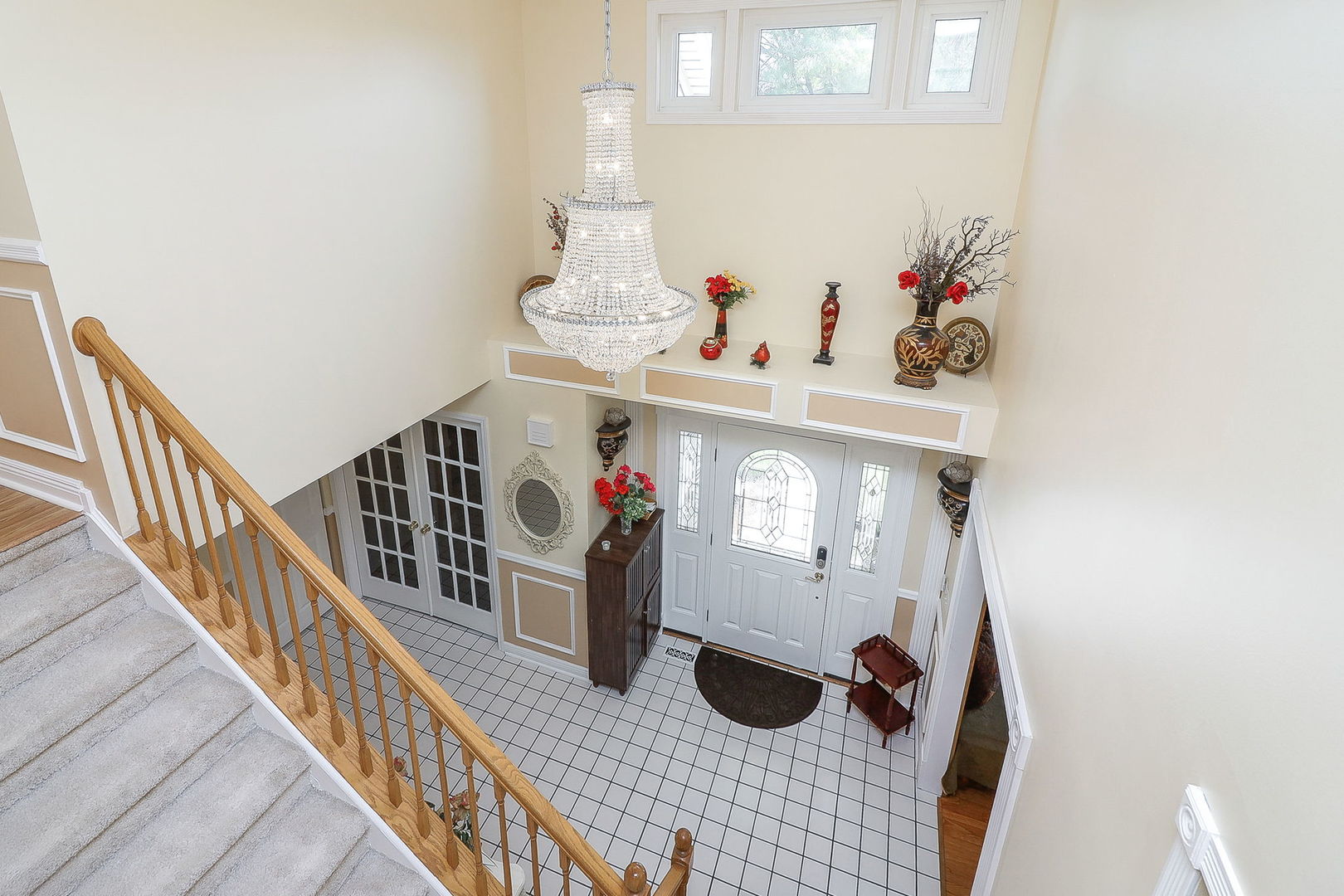 1362 Nightingale Lane — photo