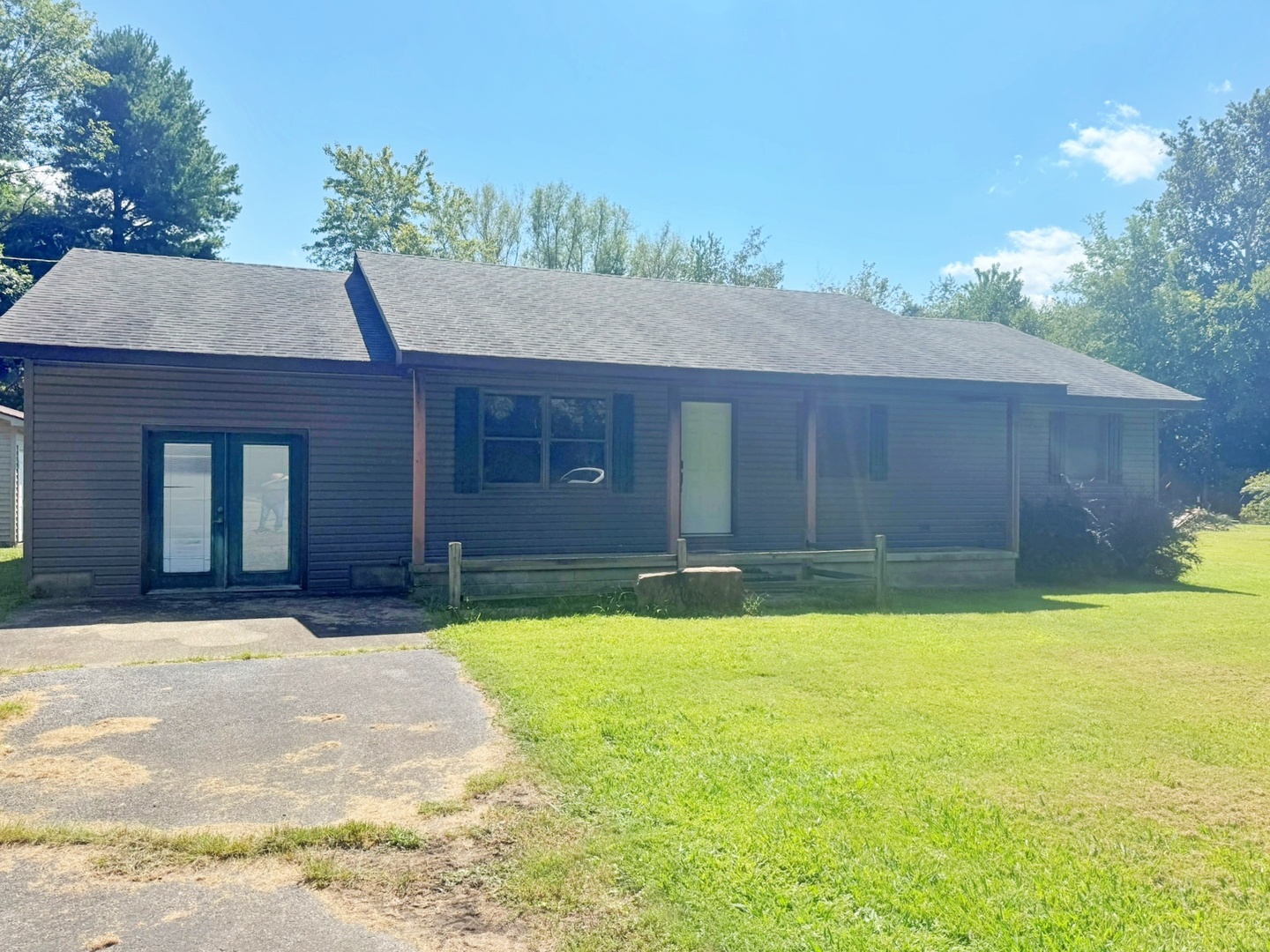 6820 Unity School Road — photo